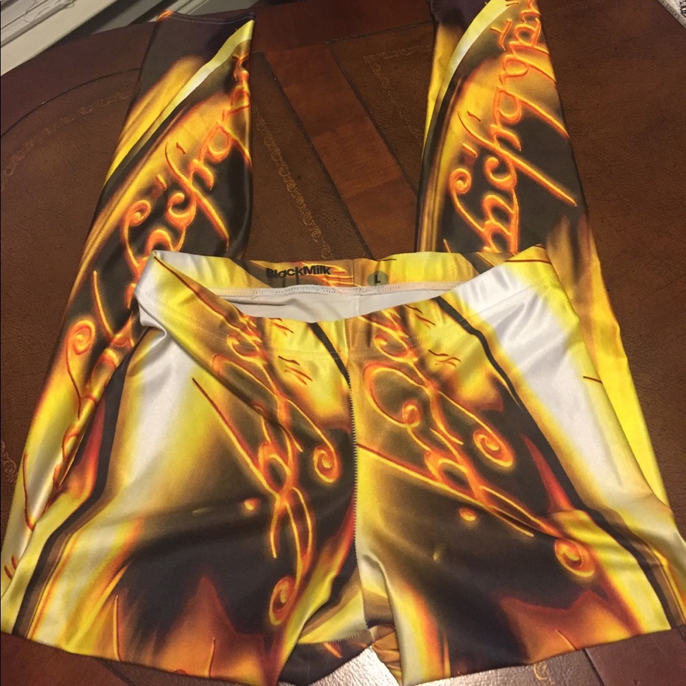 Black Milk LOTR Giant Ring Leggings